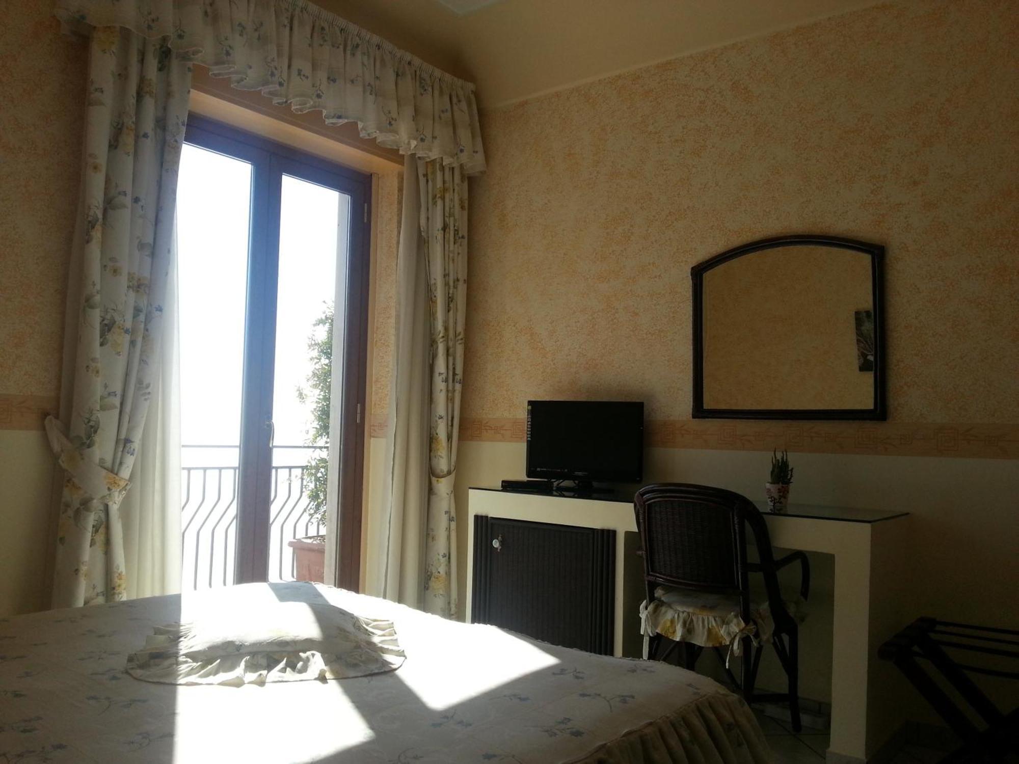 Fico D'India Relais Otel Furore Oda fotoğraf